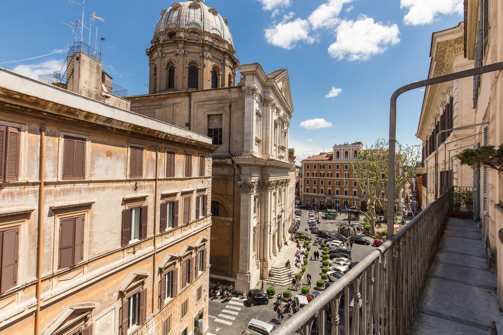 The Spanish Suite Campo De' Fiori Rome Exterior photo