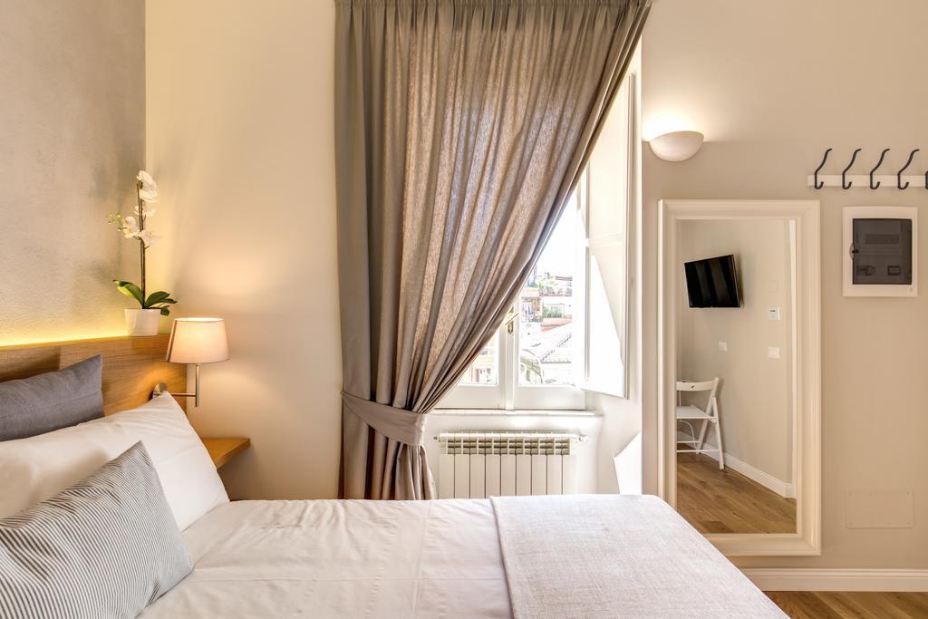 The Spanish Suite Campo De' Fiori Rome Exterior photo