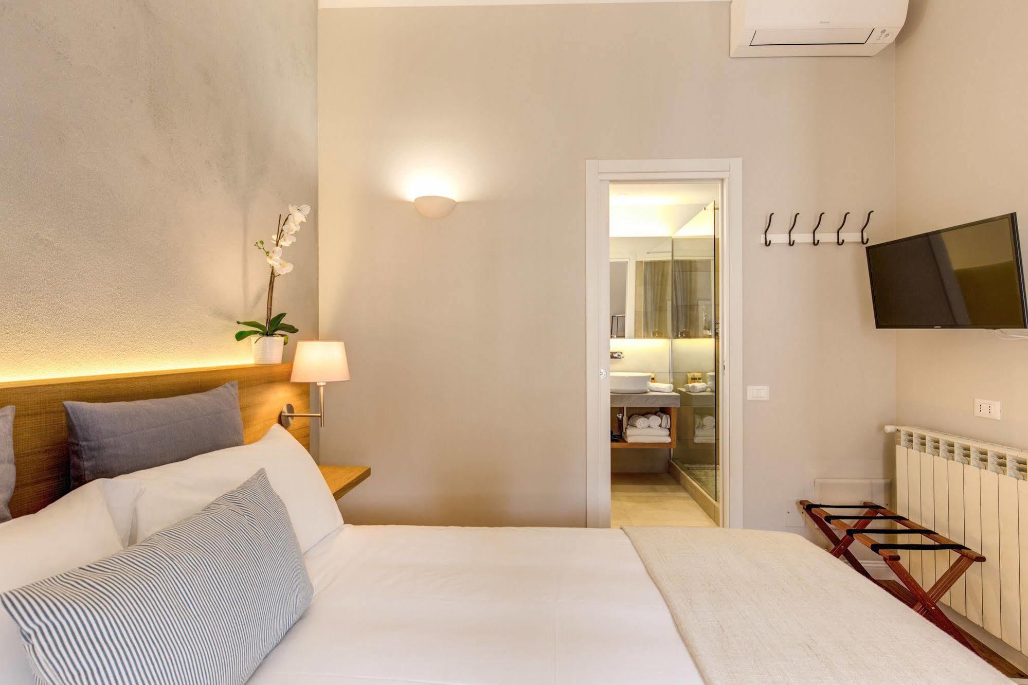 The Spanish Suite Campo De' Fiori Rome Exterior photo